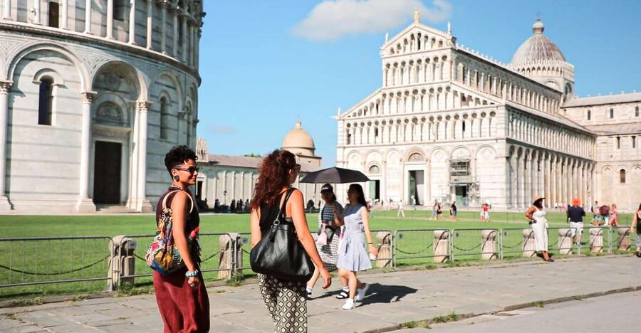 Pisa: Half-Day Afternoon Tour from Florence - The 90-minute ride through Tuscany
