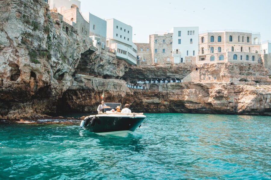 Polignano a Mare: Boat Cruise to Scenic Caves with Prosecco - The final coves and return to the marina
