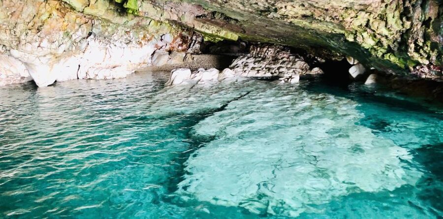 Polignano a Mare: Boat Trip, Swim & Cave with Aperitif - Prosecco, taralli, and the ride home