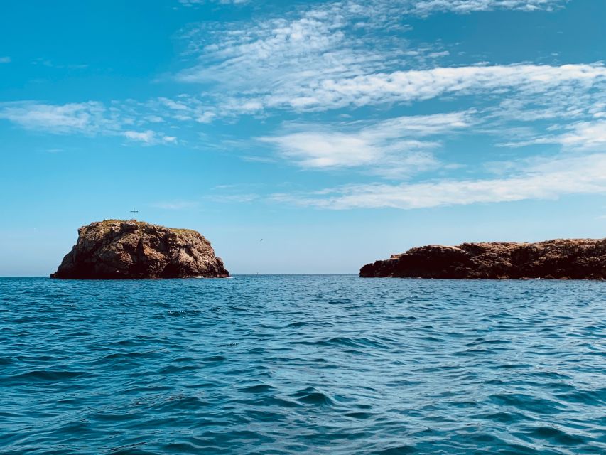 Polignano a Mare: Cave Boat Tour with Aperitif - Grotta Azzurra and Lama Monachile Beach
