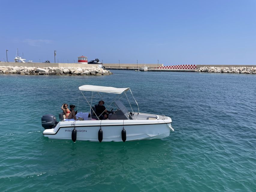 Polignano a Mare Caves and Grottos Tour with Refreshment - Guides who add personality to the trip