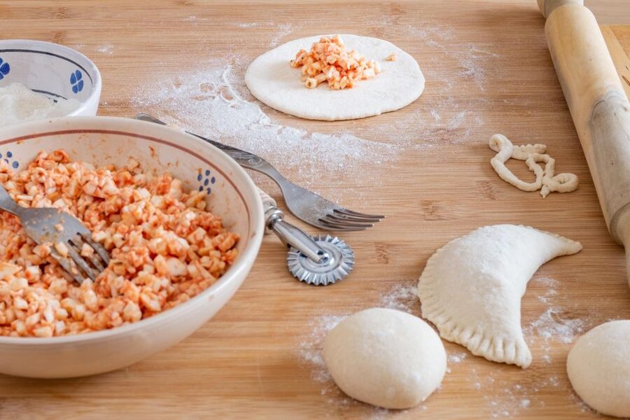 Polignano a Mare: Pasta Making Cooking Class with Drink - What happens during the two hours