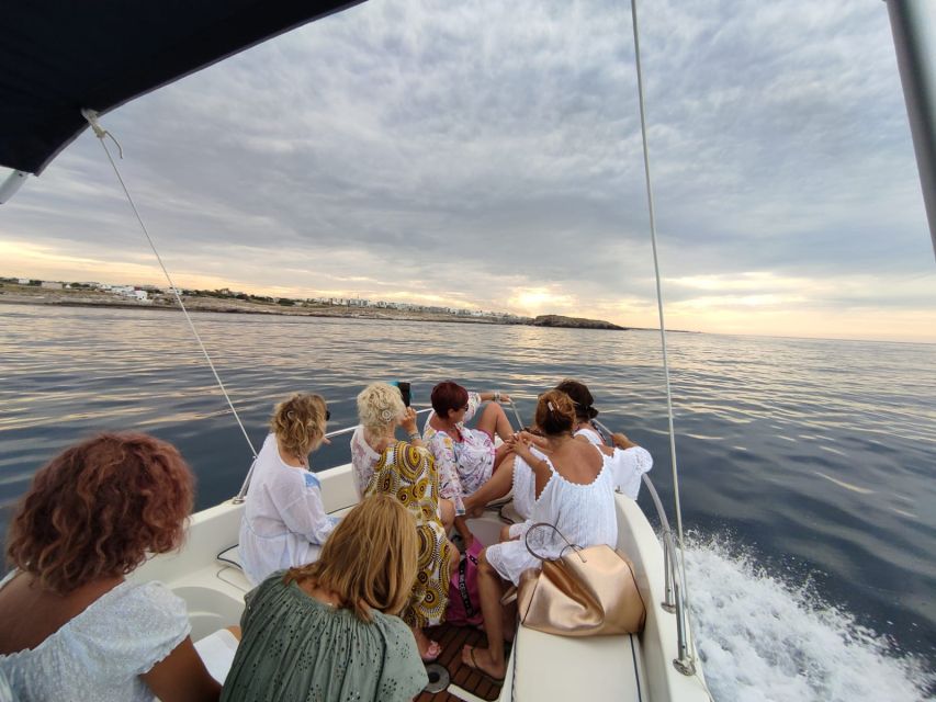 Polignano a Mare: Speedboat Cruise to Caves with Aperitif - Santo Stefano, Grotta Palazzese, and the cliffside drama