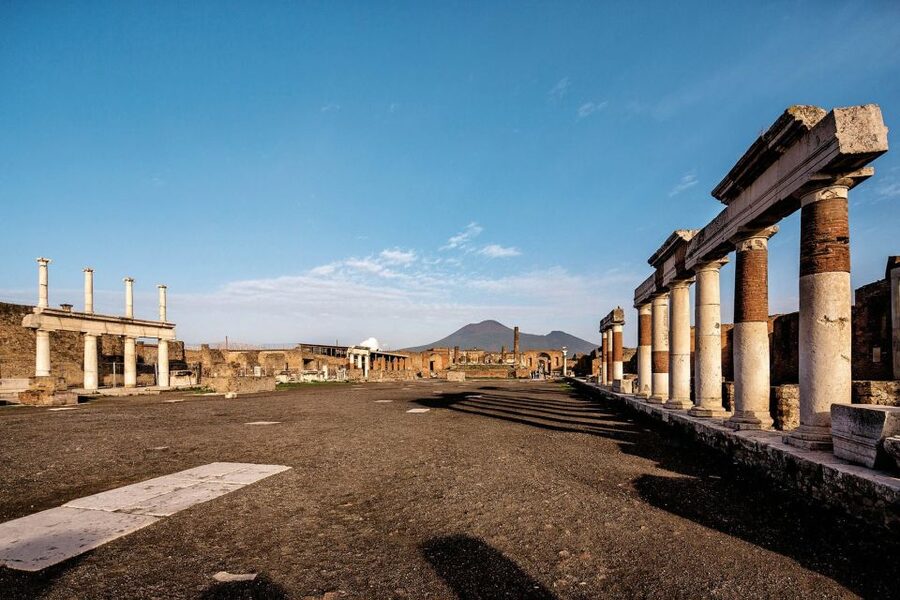 Pompeii and Vesuvius Full-Day Tour from Amalfi Coast - Who should take this combined day trip?