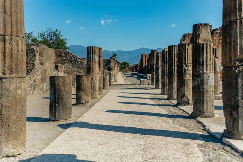 Pompeii: Archaeological Park Tour with Ticket on request - Meeting at the Circumvesuviana station