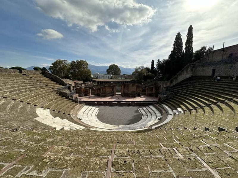 Pompeii: Exclusive Tour with Archaeologist and Entry Tickets - Lupanare and the Theatre District