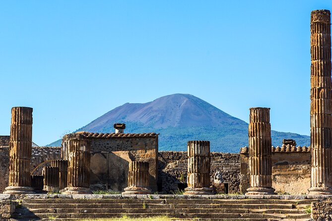 PompeiI Exclusive Tour with your Archaeologist in a Small Group - The western entrance and Pompeii’s sacred heart