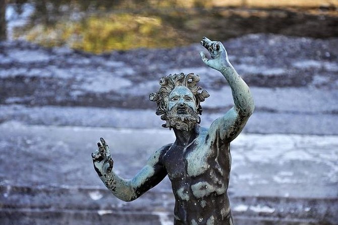 Pompeii: Guided Small Group Tour Max 6 People with Private Option - Starting at Via Villa dei Misteri