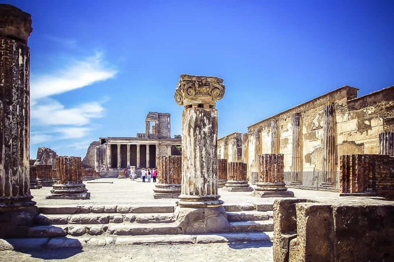 Pompeii Ruins Private Tour with Optional Skip-the-Line Entry - Who should book this Pompeii tour?