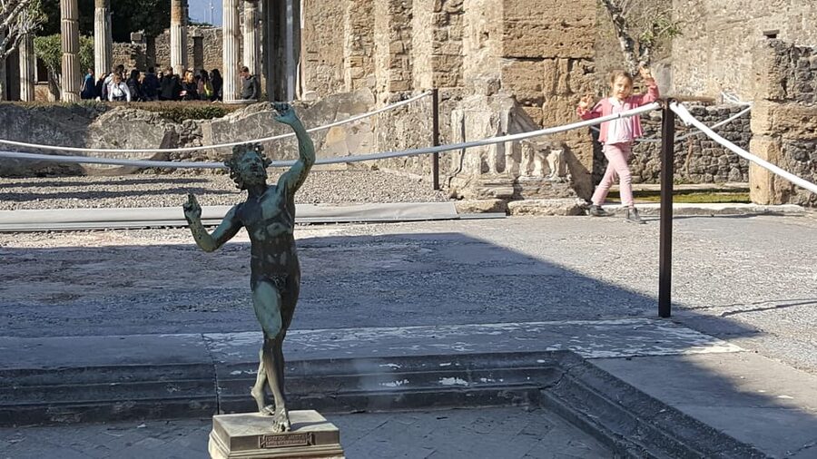 Pompeii: Skip-the-Line Tickets and Tour with Archaeologist - Gymnasium, baths, and the social city