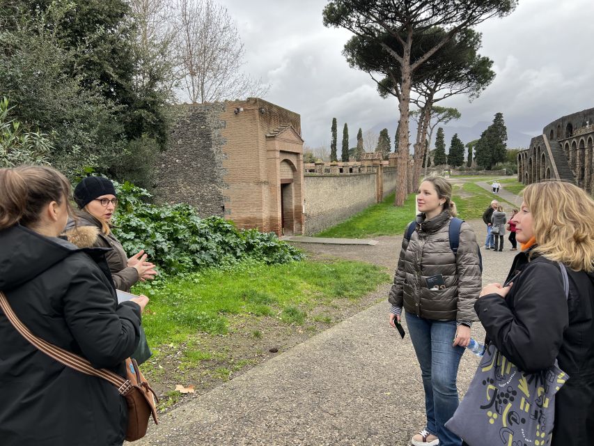Pompeii: Small-Group Guided Tour with Skip-the-Line Ticket - The Garden of the Fugitives and the human cost