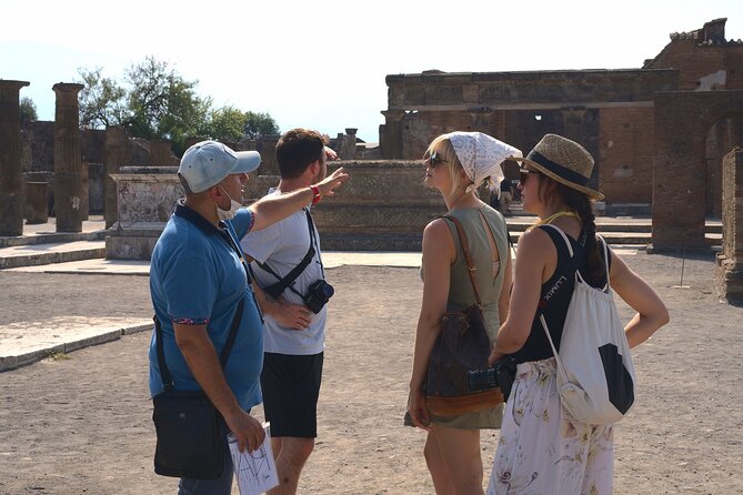 Pompeii Tour & Lunch with Wine Tasting Experience - The ride to Trecase and the Vesuvius countryside