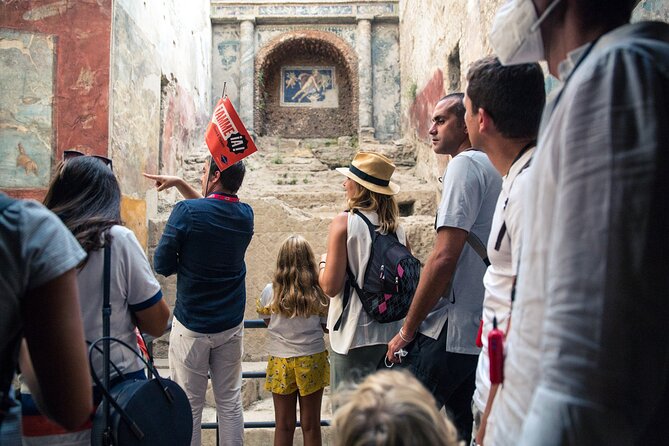 Priority Access Pompeii & Mt. Vesuvius Full day from Sorrento - Baths, shops, and the less polished side of Pompeii