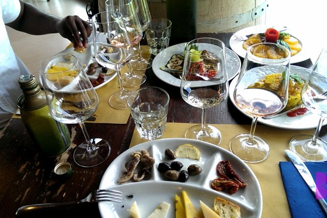 Private 6-Hour Tour of Three Etna Wineries with food&wine tasting - Third stop: a smaller, more relaxed tasting