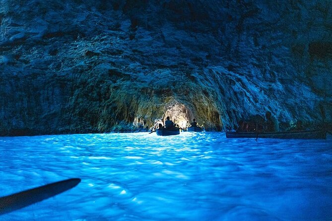 Private Boat Tour of Capri - Arco Naturale and Villa Malaparte