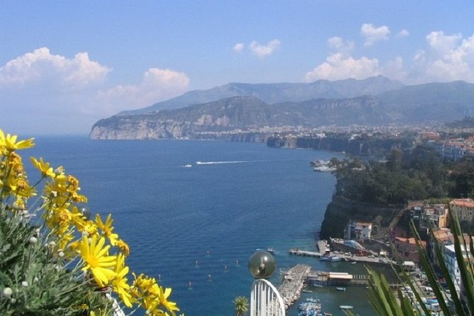 Private Day Tour: Sorrento, Positano, Amalfi, Ravello from Naples - Positano, the postcard stop