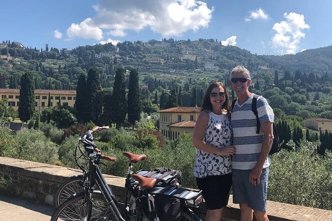 Private Self-Guided E-Bike Ride in Tuscany with Vineyard Visit - Starting at Via San Gallo with John’s briefing