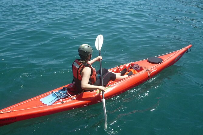 Private Tour explore Vulcano Island by Kayak & Coasteering - A short paddle lesson for first-timers