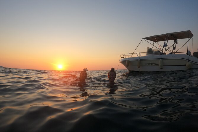 Procida Island Tour by Boat 2h 15m with Swimming and Underwater Photos - Corricella’s painted fishing houses