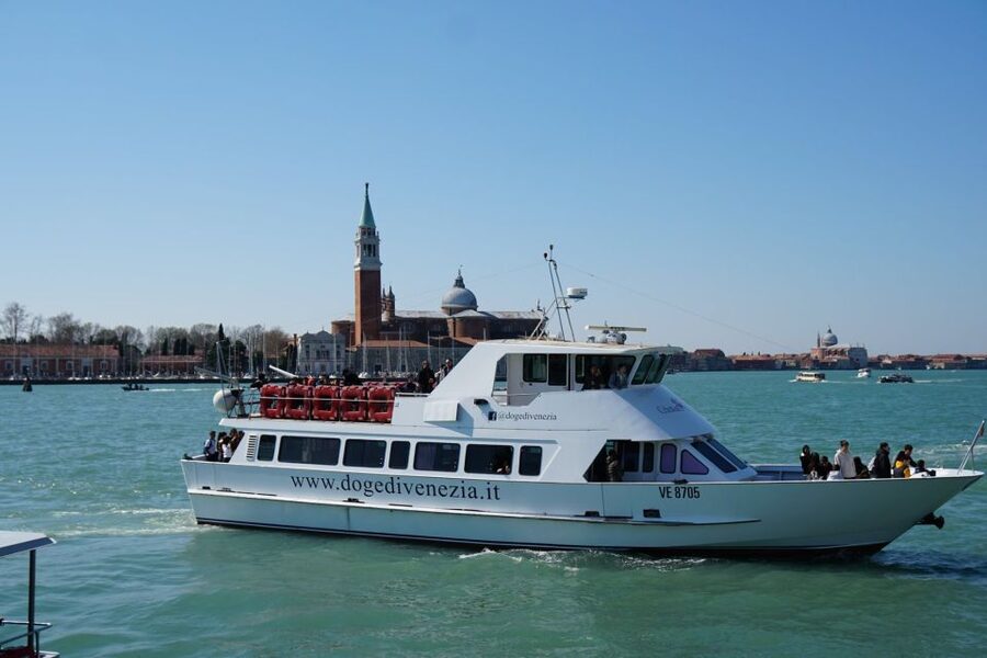 Punta Sabbioni: Murano, Burano & Torcello Guided Boat Tour - The boat ride is part of the experience