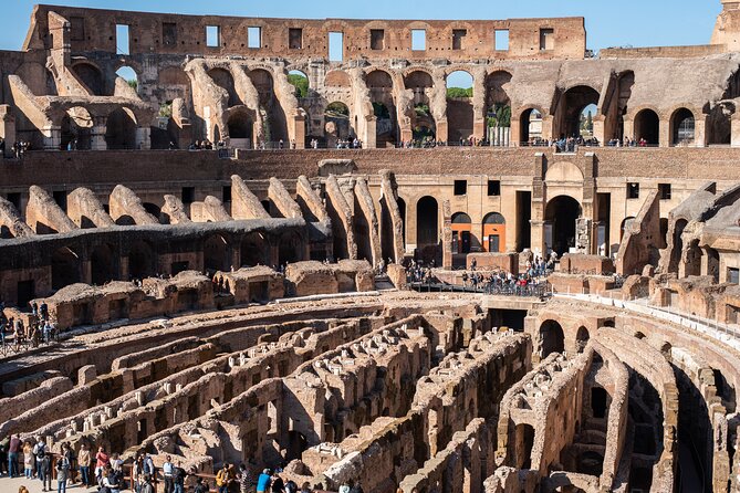 Roma: Colosseum, Forum, and Palatine Hill Local Guided Tour - The Roman Forum and the Sacred Way