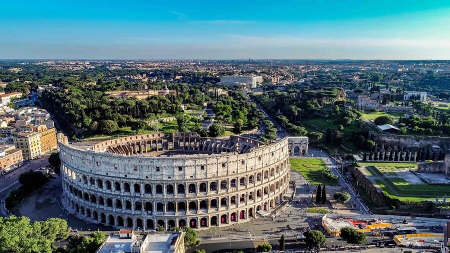 Rome: 1-Hour Fast Colosseum Tour - Inside the Colosseum: ground floor and second tier