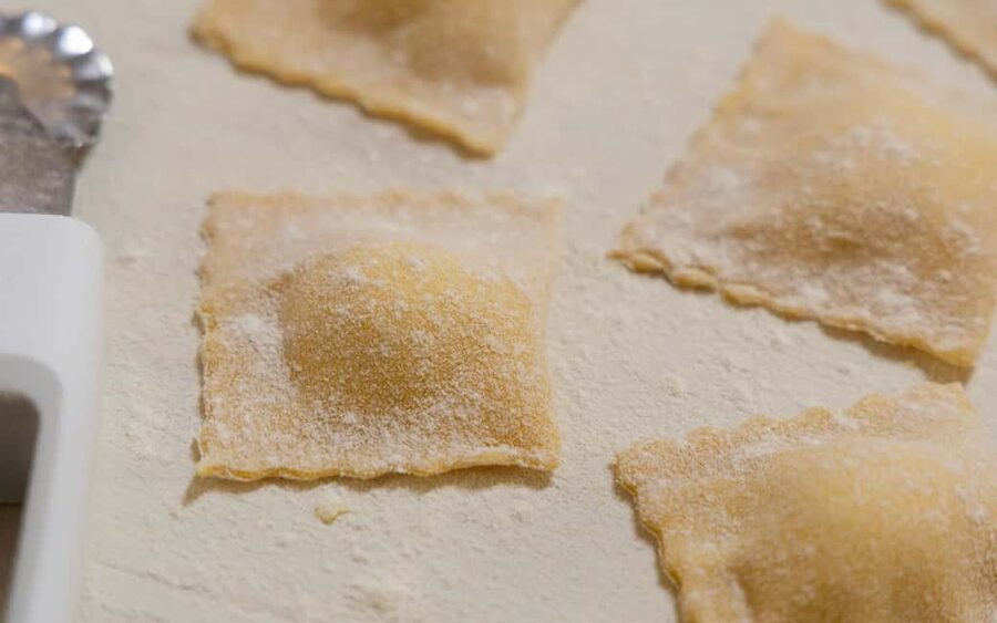 Rome: 3-in-1 Fettuccine, Ravioli, and Tiramisu Cooking Class - Booking and practical details