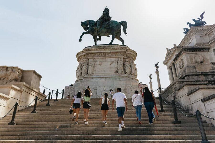 Rome: Altar of the Fatherland Elevator and Museum Tickets - The Museum of the Risorgimento and Palazzo Venezia