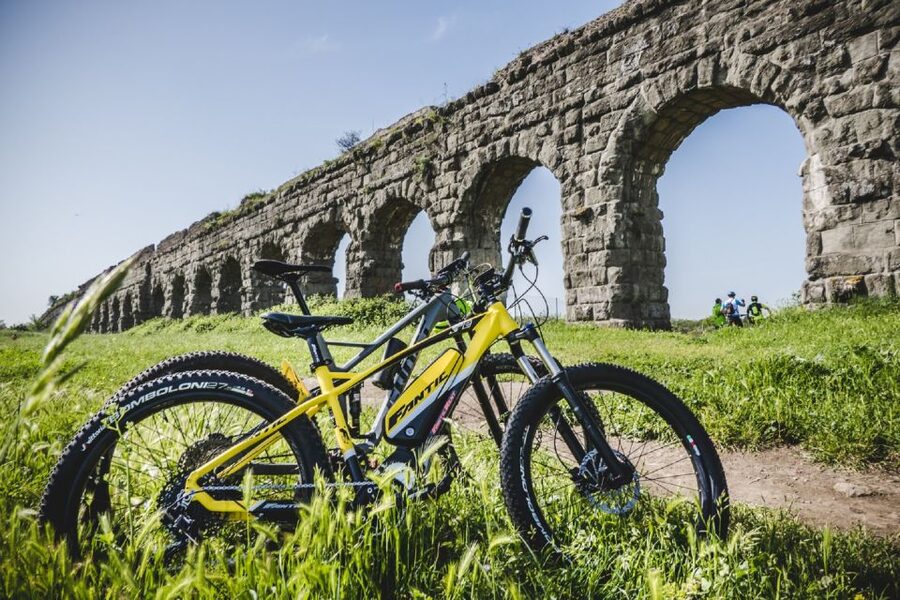 Rome: Appian Way Aqueducts Bike Tour (UPG Catacombs & Lunch) - Parco degli Acquedotti and Rome’s water system
