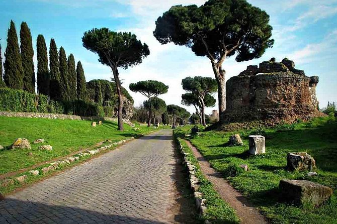 Rome: Appian Way E-bike Tour, Catacombs, Aqueducts & Transfer - Two hours on ancient Roman paving