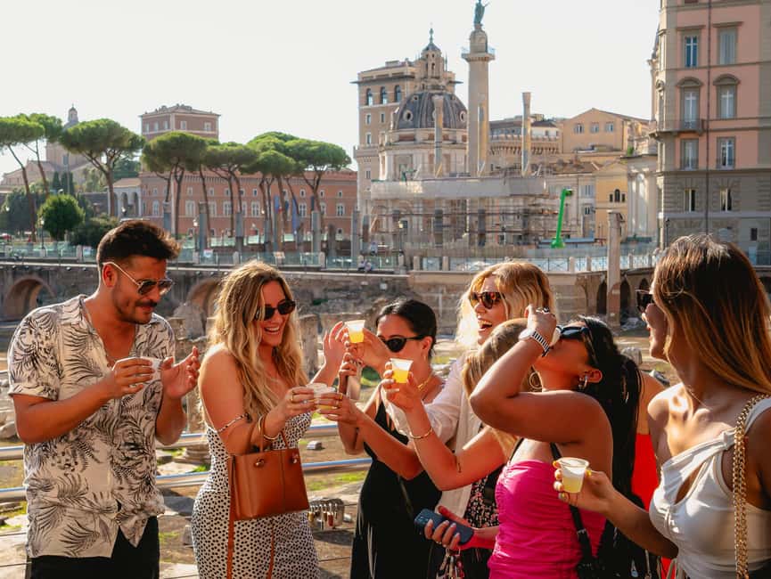 Rome: Bar Crawl with Local Guide & Drinks - Key points to know before booking