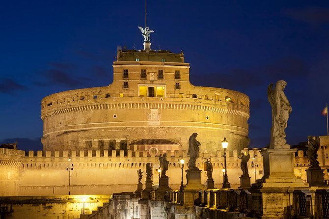 Rome by Night Walking Tour - Legends & Criminal Stories - Why Rome after dark changes the walk