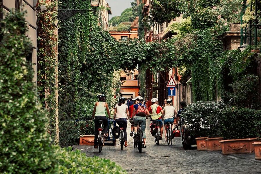Rome: Cannondale E-Bike Tour of Top Landmarks & More - Children, safety, and comfort