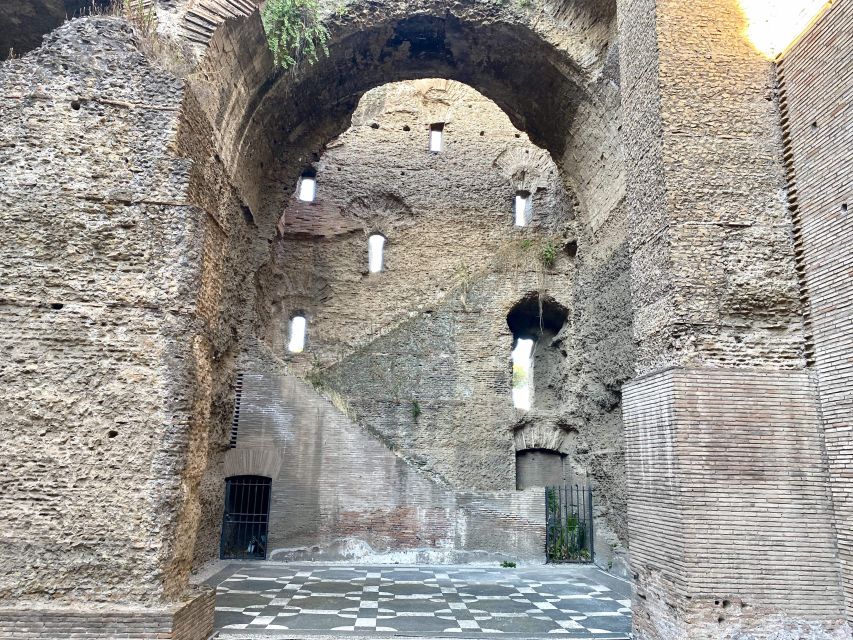 Rome: Caracalla Baths & Circus Maximus — Private or Shared - How this compares with visiting alone