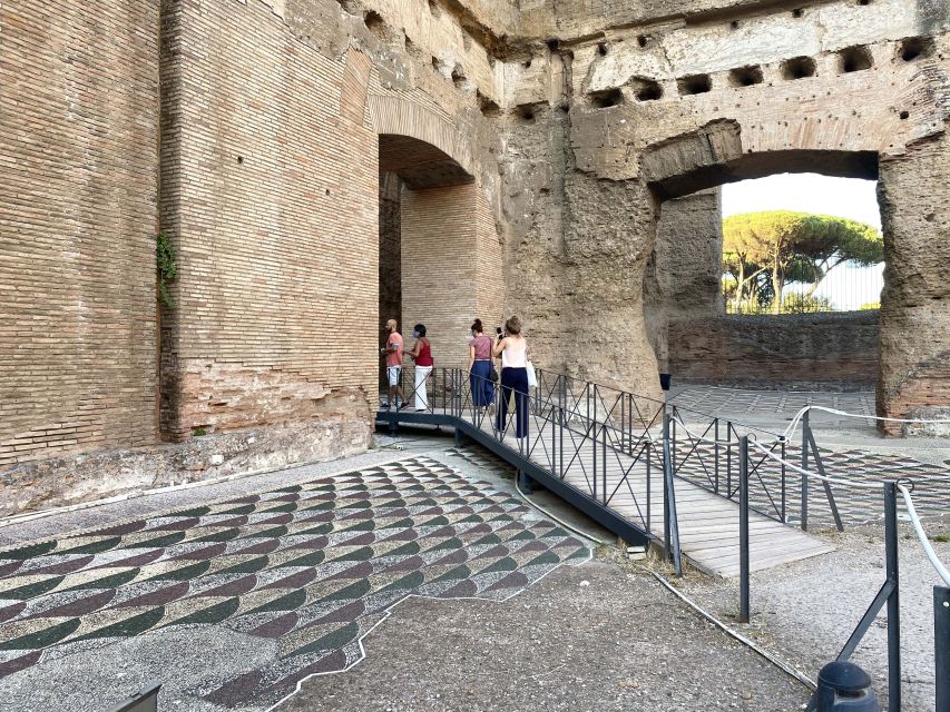 Rome: Caracalla Baths & Circus Maximus — Private or Shared - Reading the baths through Roman engineering