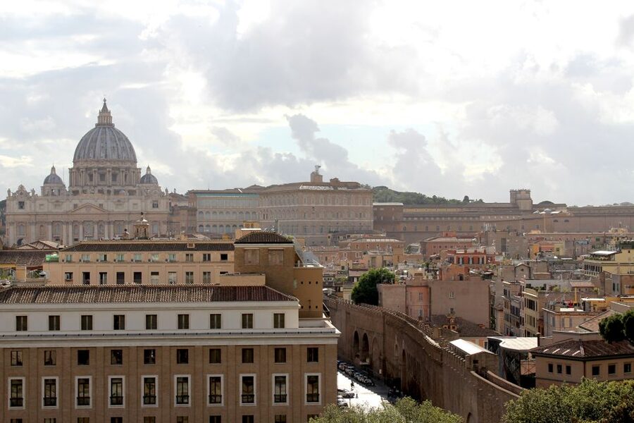 Rome: Castel Sant’ Angelo Ticket and Audio Guide - From imperial tomb to fortified castle