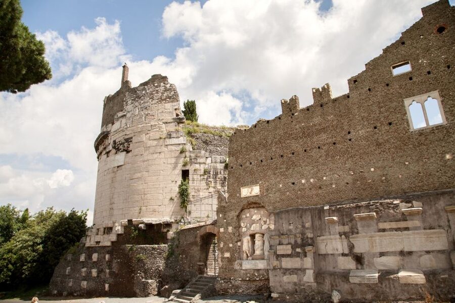 Rome: Catacomb of St. Callixtus and Appian Way Guided Tour - What to wear and how to prepare