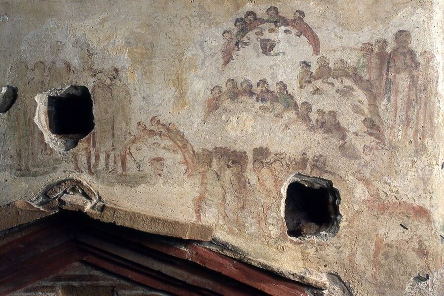 Rome: Catacombs of St. Sebastian Entry Ticket & Guided Tour - The atmosphere underground