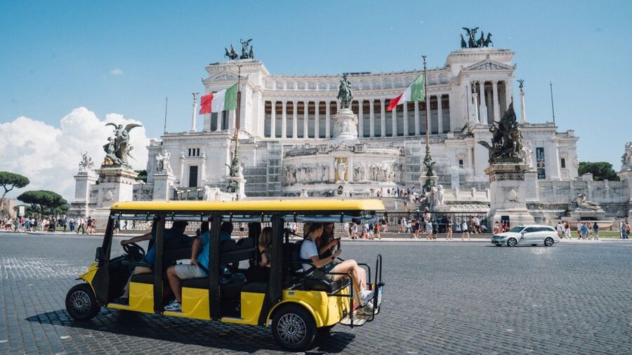 Rome: City Highlights Golf Cart Tour with Local Guide - The Pantheon and Its Remarkable Dome