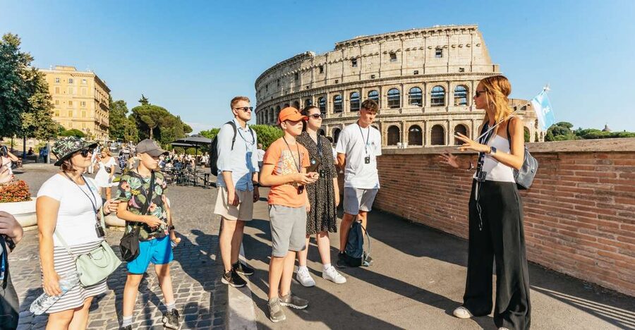 Rome: City Highlights Walking Tour - Key points at a glance