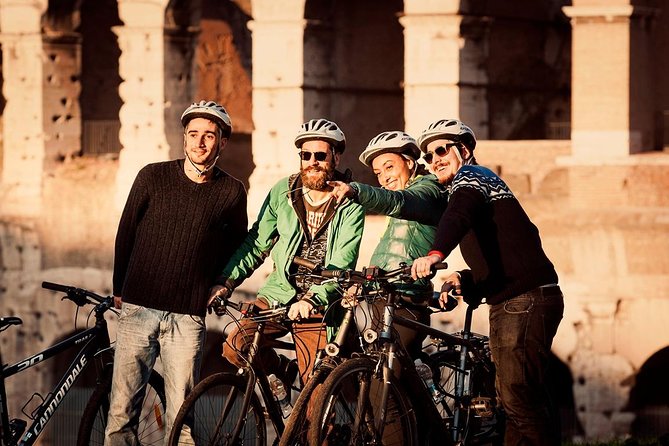 Rome City Small Group Bike Tour with quality Cannondale EBike - Along the Roman Forum and Piazza Venezia