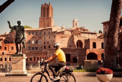 Rome City Small Group Bike Tour with quality Cannondale EBike