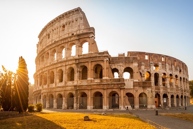 Rome: Colosseum Access with Official AI App & Arena Option - Palatine Hill and the best Forum views