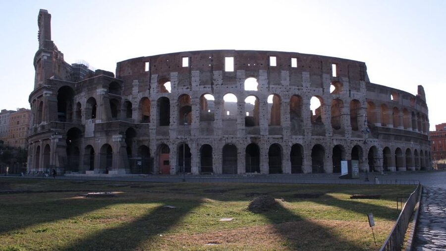 Rome: Colosseum Express Tour with Forum & Palatine Access - Climbing Palatine Hill for the city views