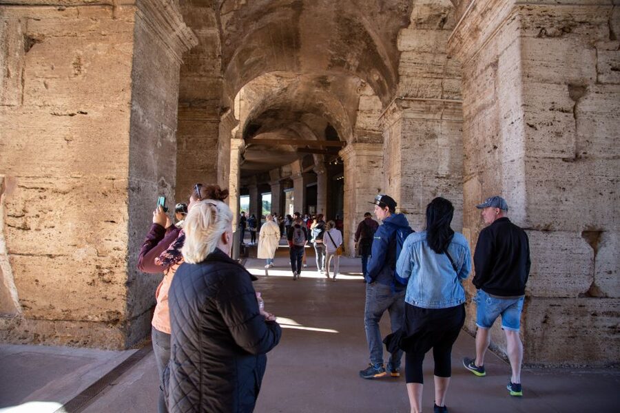 Rome: Colosseum Express Tour with Forum & Palatine Access - Timing, weather, and physical effort