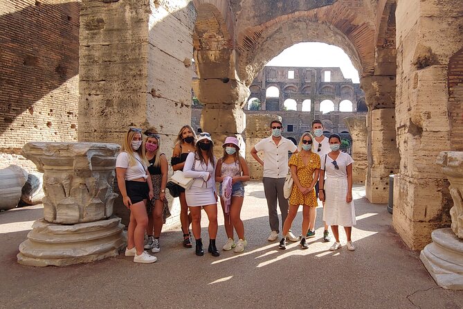 Rome: Colosseum Guided Tour with Roman Forum and Palatine hill - Meeting near the Colosseo Metro station