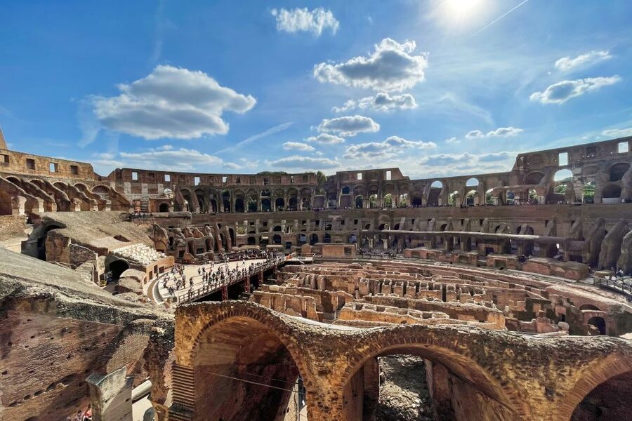 Rome: Colosseum, Palatine Hill and Roman Forum Guided Tour - Timing, crowds, and the security check