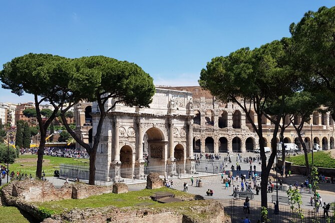 Rome: Colosseum, Palatine Hill and Roman Forum Guided Tour - Why this three-site route works so well