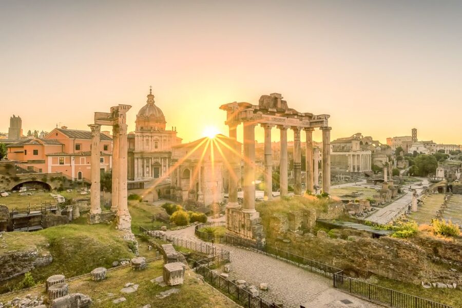Rome: Colosseum, Roman Forum and Palatine Hill Group Tour - Walking the Roman Forum, Rome’s Former Center