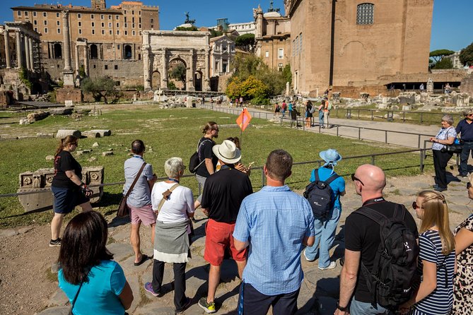Rome: Colosseum, Roman Forum and Palatine Hill Guided Tour - Why the guide can make or break the visit